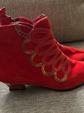 Red Suede Ankle Booties with Scalloped Decorative Trim. See heel in photo